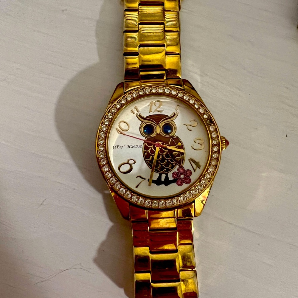 Betsy Johnson Owl Watch